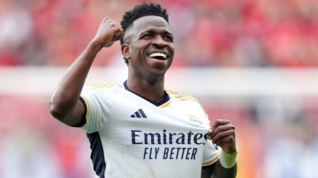 Real Madrid star praises Sevilla after ejecting fan for racism