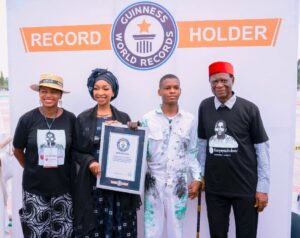 15-yr-old Kanyeyachukwu sets new Guinness World Record with over 12,000 feet painting