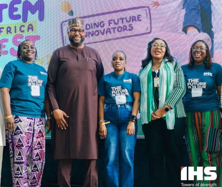 IHS Nigeria, STEM Africa Train 700 Students in AI, Robotics